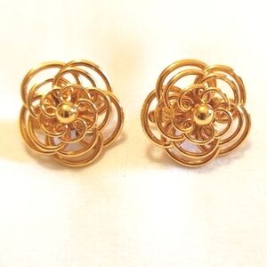 Gold Flower Earrings Clip On